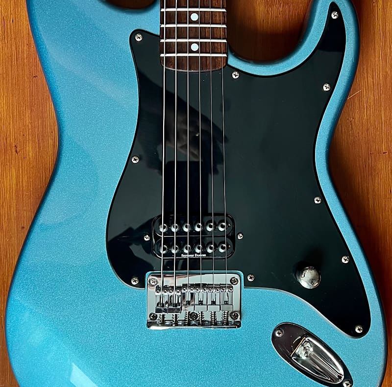 Squier tom delonge new arrivals