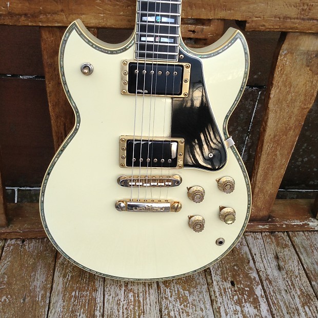 Yamaha SBG 3000 1983 Cream White