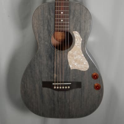 Art & Lutherie Roadhouse Q-Discrete Denim Blue Parlor Acoustic Electric Guitar (Model # 047079) image 4