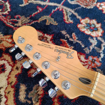 Fender Standard Stratocaster with Maple Fretboard 2001 Black image 8
