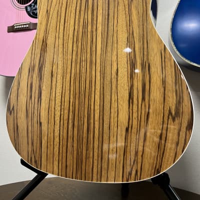 Hohner Vintage Acoustic Guitar Solid Spruce Ovangkol Back & Sides w/ Gig Bag Beautiful Grain View Photos image 11