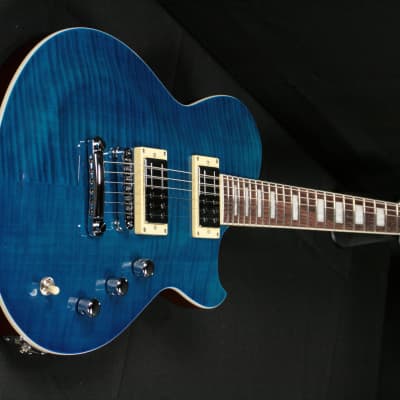 Reverend Roundhouse RA 2022 Transparent Blue Flame Maple image 4