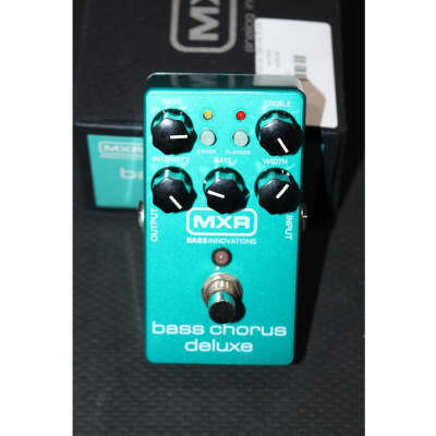 MXR M83 Bass Chorus Deluxe | Reverb