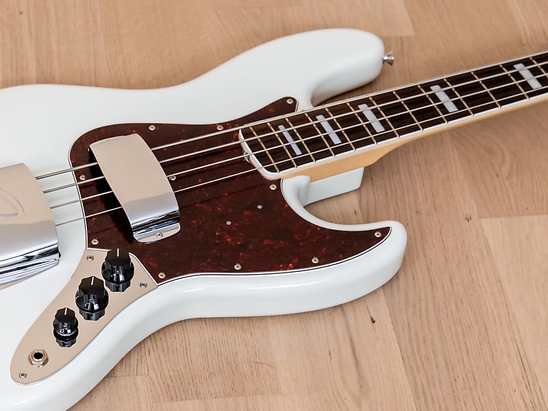 2021 Fender Traditional Late 60s Jazz Bass Vintage Reissue