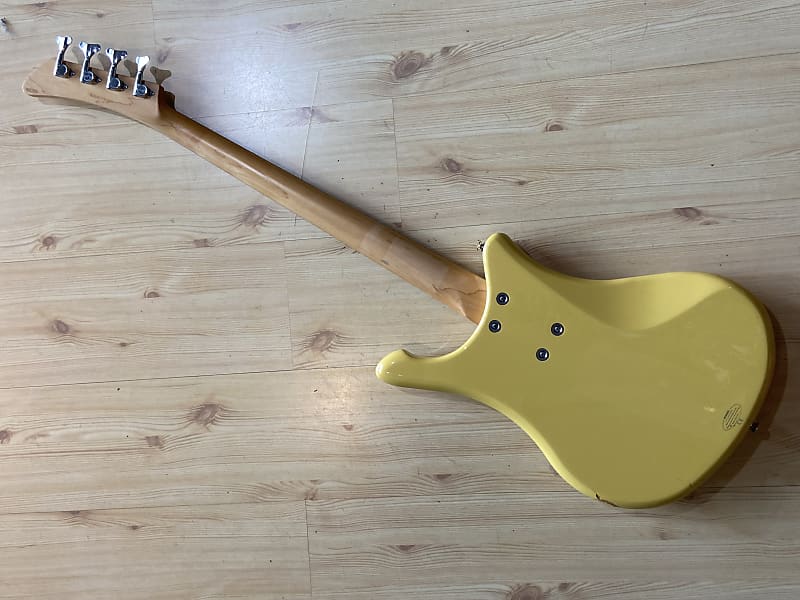 Yamaha SBV-500 Yellow with Gig Bag | Reverb