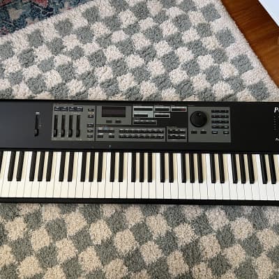 Kurzweil PC2X Performance Controller - Black