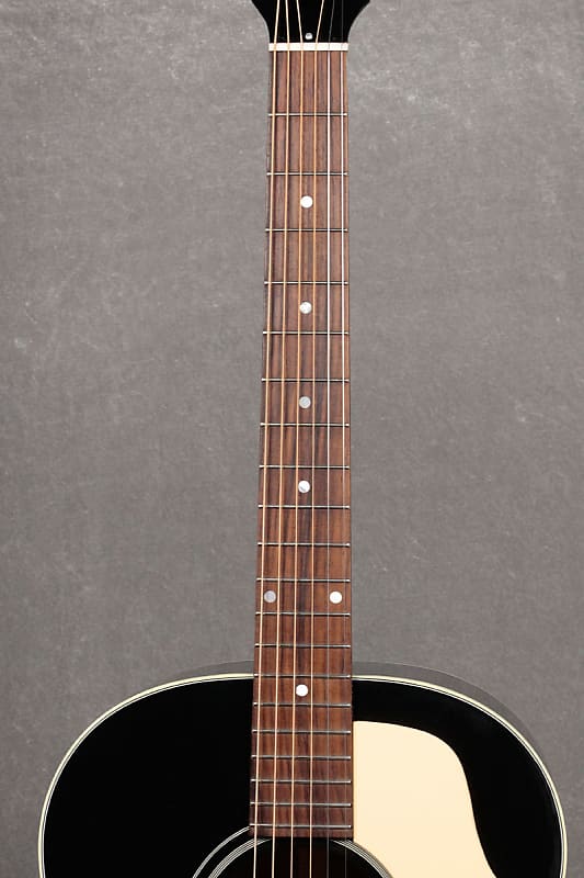 Gibson Monthly Limited 1960s J 45 ADJ Red Spruce Top Ebony (S/N:12888043)  (08/11) (99/99)