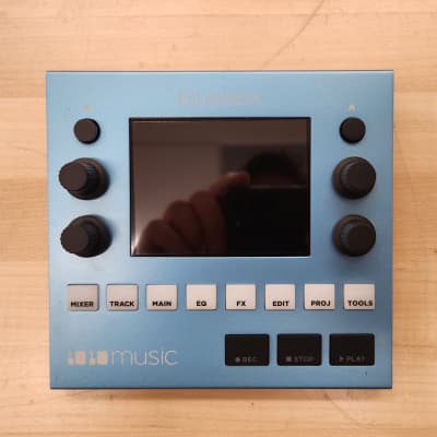 Bluebox – Compact Digital Mixer/Recorder - 1010music LLC