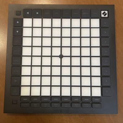 Novation Launchpad Pro MKIII Pad Controller 2020 - Present - Black