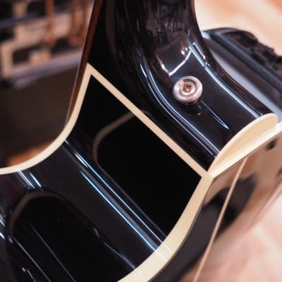 Takamine PB5 SBL Pro Series Jumbo Cutaway Acoustic/Electric Bass Gloss Black Sunburst image 14