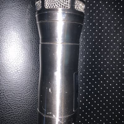 Shure KSM8 Dualdyne Cardioid Dynamic Wireless Microphone Chrome image 4