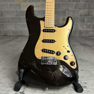 Fender American Deluxe Stratocaster Black 2006 USA w\ Gigbag for sale