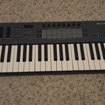 Novation FLkey 37 MIDI Keyboard Controller 2022 - Present - Black