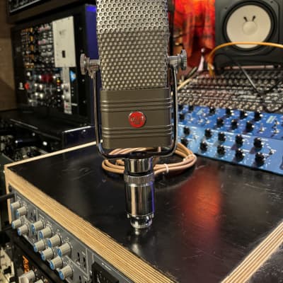 DEAD MINT RCA 44-BX Ribbon Microphone 1950’s UK Alnico - All Original! image 11