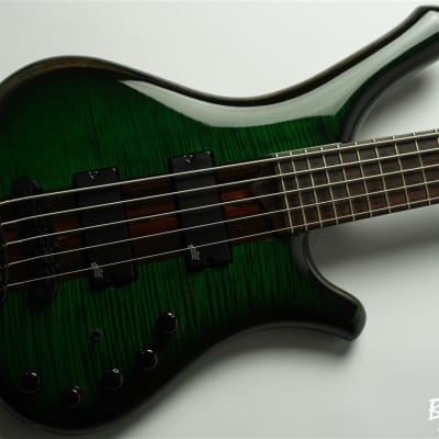ベース MAYONES Comodous 5st Custom Dirty Green Mayones Comodous 5st Custom - Trans Dirty Green Burst | Reverb
