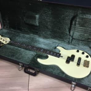 MIJ 1984 Yamaha BB3000S Bass Guitar w/Case - Mike Anthony of Van Halen!! image 4