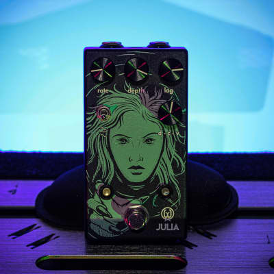 Walrus Audio Julia Chorus / Vibrato V2 2019 - Present - Purple image 1