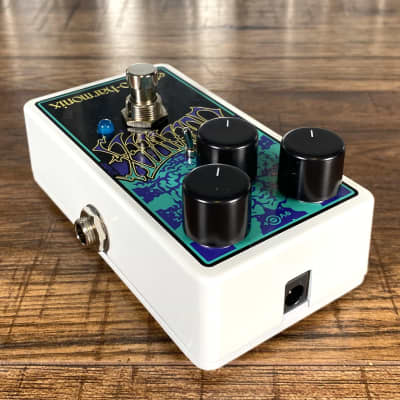 Electro-Harmonix EHX Octavix Octave Up Fuzz Guitar Effect Pedal image 4