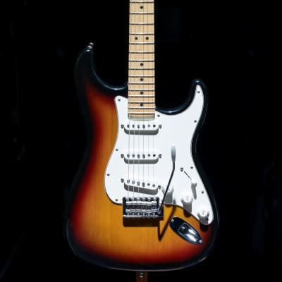 Fender Highway One Stratocaster | 3-Color Sunburst - maple fingerboard | electric guitar image 2