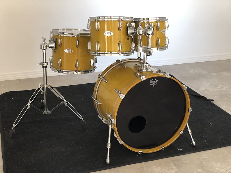 Yamaha Beech Custom Drum Set image 2