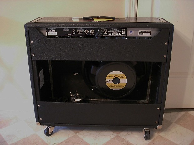 Fender 65 Twin Custom 15 Combo 85W 1X15