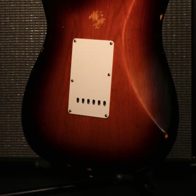 Fender Custom Shop LTD 1956 Relic Stratocaster - Wide Fade 2-Tone Sunburst image 7