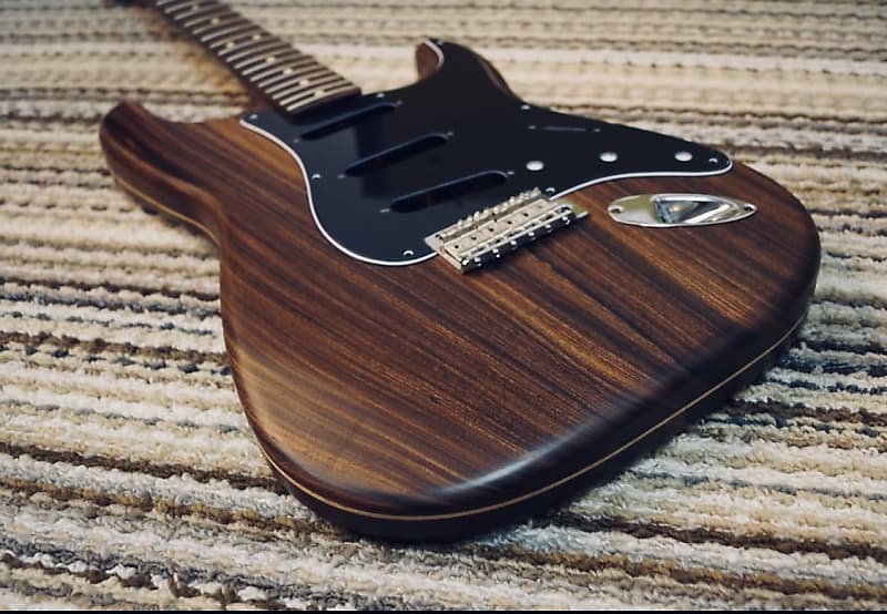 Rosewood strat outlet body