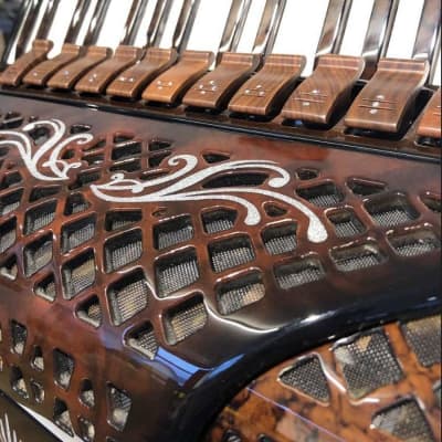 BELTUNA SPIRIT IV 120P GHV Classic Accordion - Ebony image 5