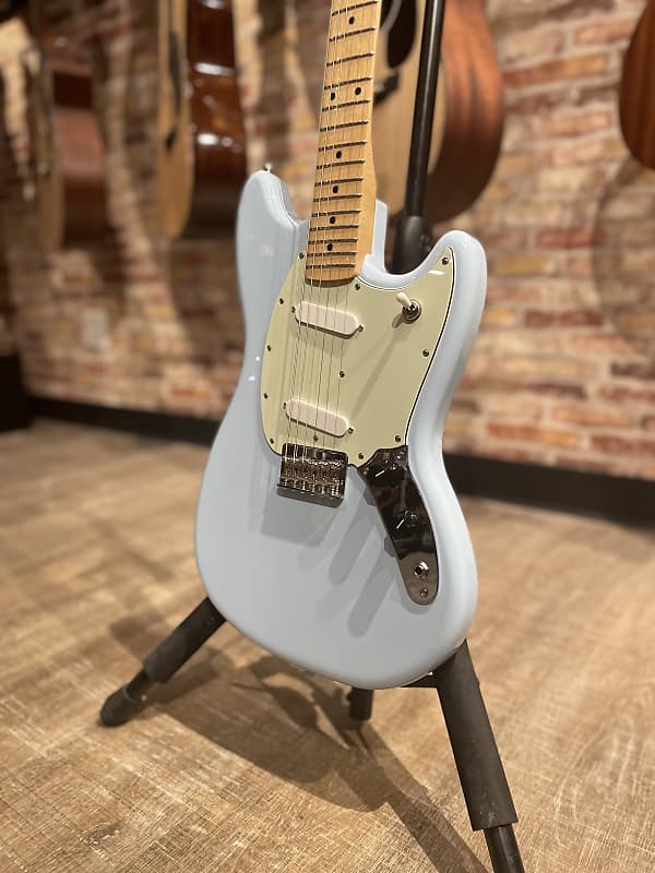 Fender Mustang Sonic Blue | Reverb