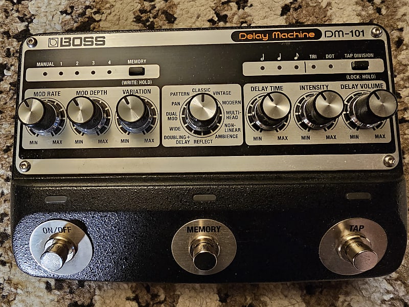 Boss DM-101 Delay Machine