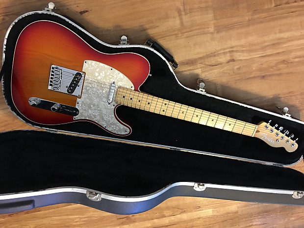 Fender 60th hotsell anniversary telecaster deluxe