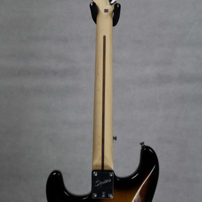 Fender Squier Bullet Stratocaster Hard Tail Brown Sunburst image 7