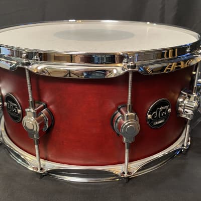 DW 6.5x14” Snare drum Performance series Tobacco Stain image 3