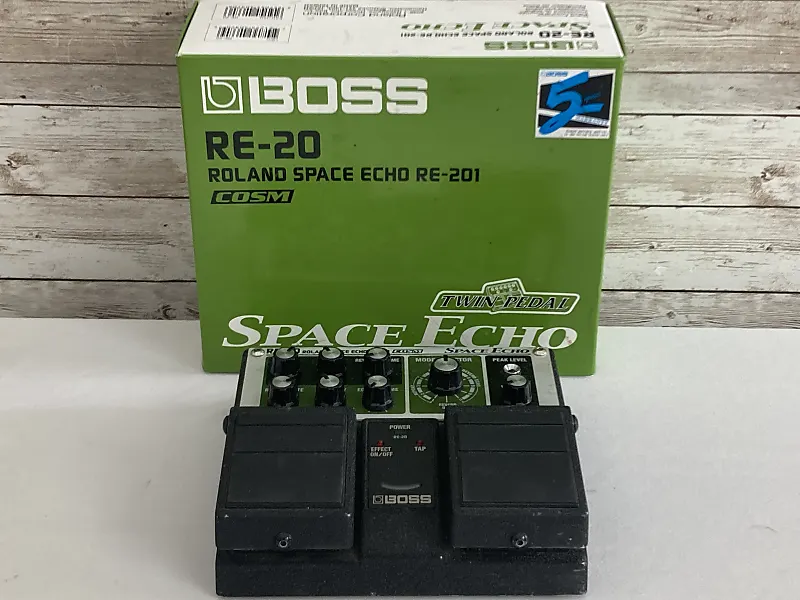 Boss RE-20 Space Echo