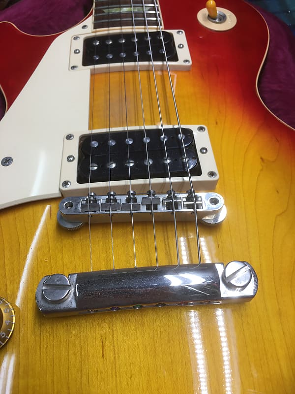 Gibson Les Paul Classic 2000 Left handed | Reverb Gibson Les Paul Classic 2000 Left handed | Reverb