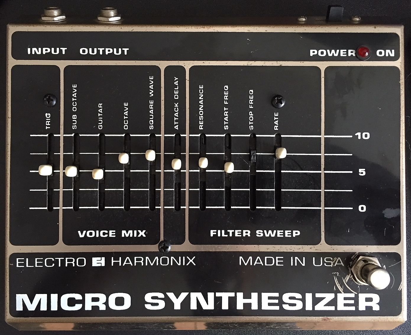 Electro-Harmonix Micro Synthesizer | Reverb