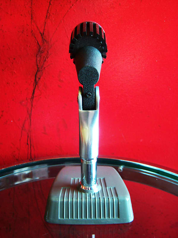 Vintage RARE 1960's Aiwa DM-47 dynamic cardioid microphone