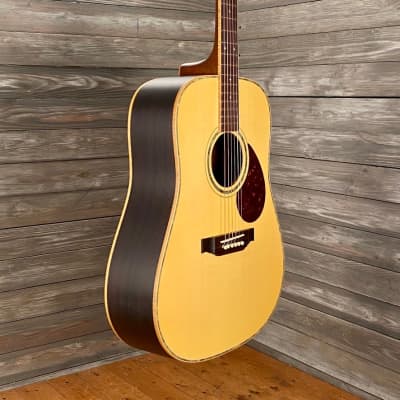 Vantage VD-500S All Solid Dreadnaught Acoustic Guitar Natural Satin (4808-SR) image 2