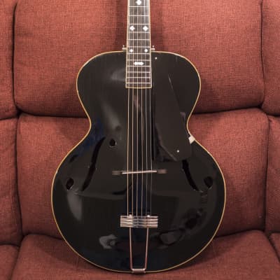 PRICE REDUCED! Paramount Antique arch top f-hole 1937+/- Black image 1