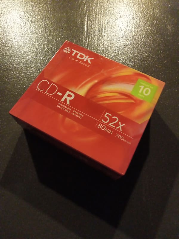 TDK CD-R 52x 10 Pack w/cases Sealed New CD-R 10 Pack 52x 2008 - Red image 1