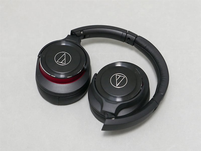 Audio-Technica #ATH-WS660BT - Solid Bass Wireless Over-Ear Headphones,  Black/Red