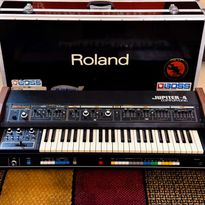 (Cyber Week Sale‼️) Roland Jupiter 4 Vintage Analog Synthesizer with Case (Serviced! ✅)