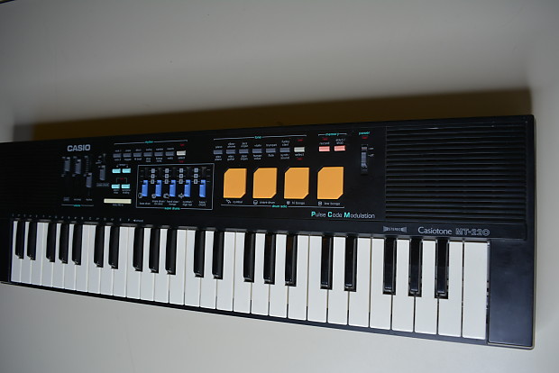 Vintage Casio Casiotone MT-220 | Reverb