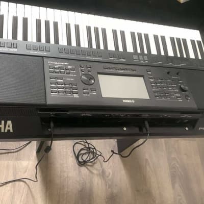 YAMAHA SS-30 アナログシンセ YAMAHA SS30 SYNTHESIZER String-Synth 49-key Multi-Phonic