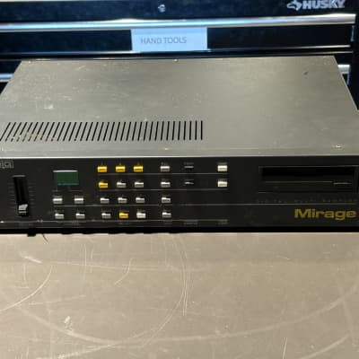 Ensoniq Mirage Rack w/ Disk Library