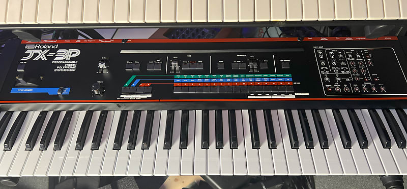 Roland JX-3P 61-Key Programmable Preset Polyphonic Synthesizer