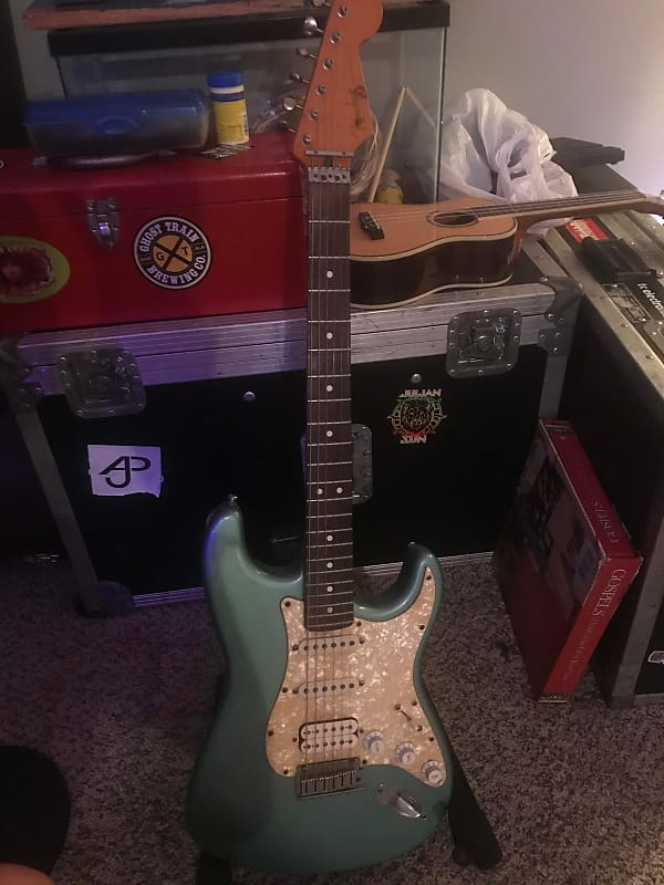 VERY RARE!!  90’s Export Series Fender Stratocaster in Lake Placid Blue image 1