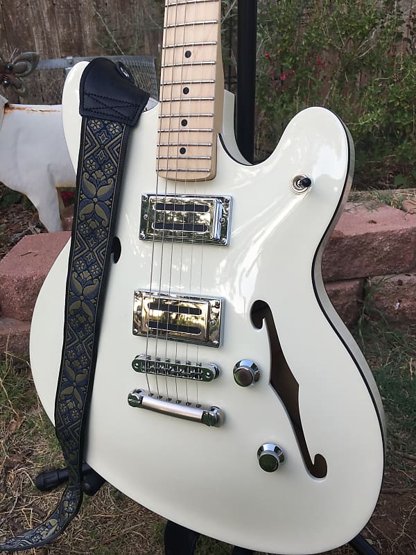 Affinity Series Starcaster アルダーボディ激鳴り美品 Affinity Series™ Starcaster® Deluxe – Fender
