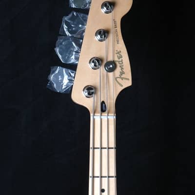 ベース Fender PLAYER P-BASS MN BCR Amazon.com: Fender Player Precision Bass, 3-Color Sunburst