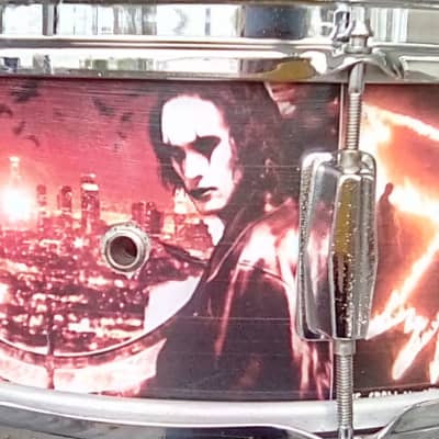 Assaulted Battery MURDER OF CROW 14" snare w/The Crow themed custom graphix image 8